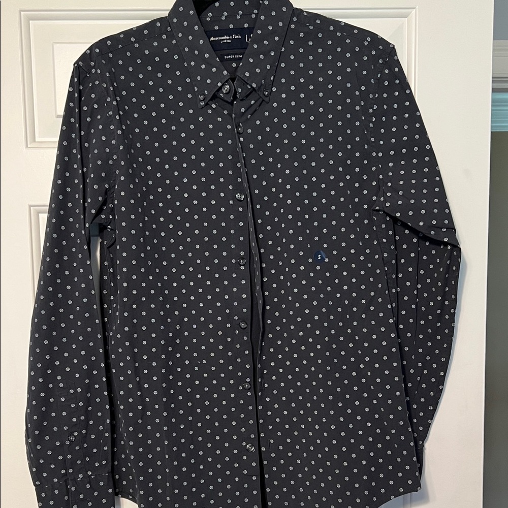 Abercrombie & Fitch Dark Blue Geometric Shirt